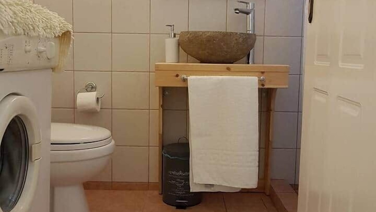 Photo of Bathroom in Nafplion City Centre