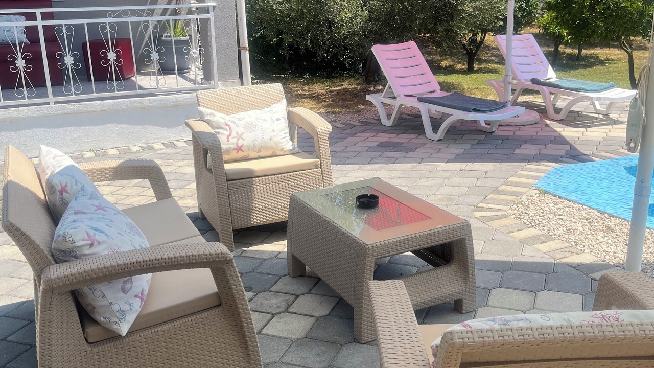Photo of Patio Balcony in Rade
