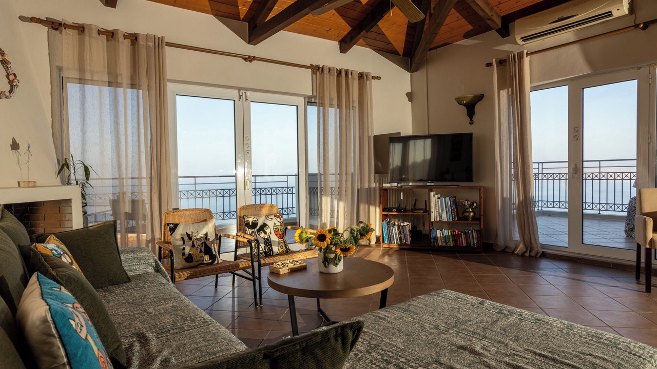 Photo of Livingroom in Likotinarea