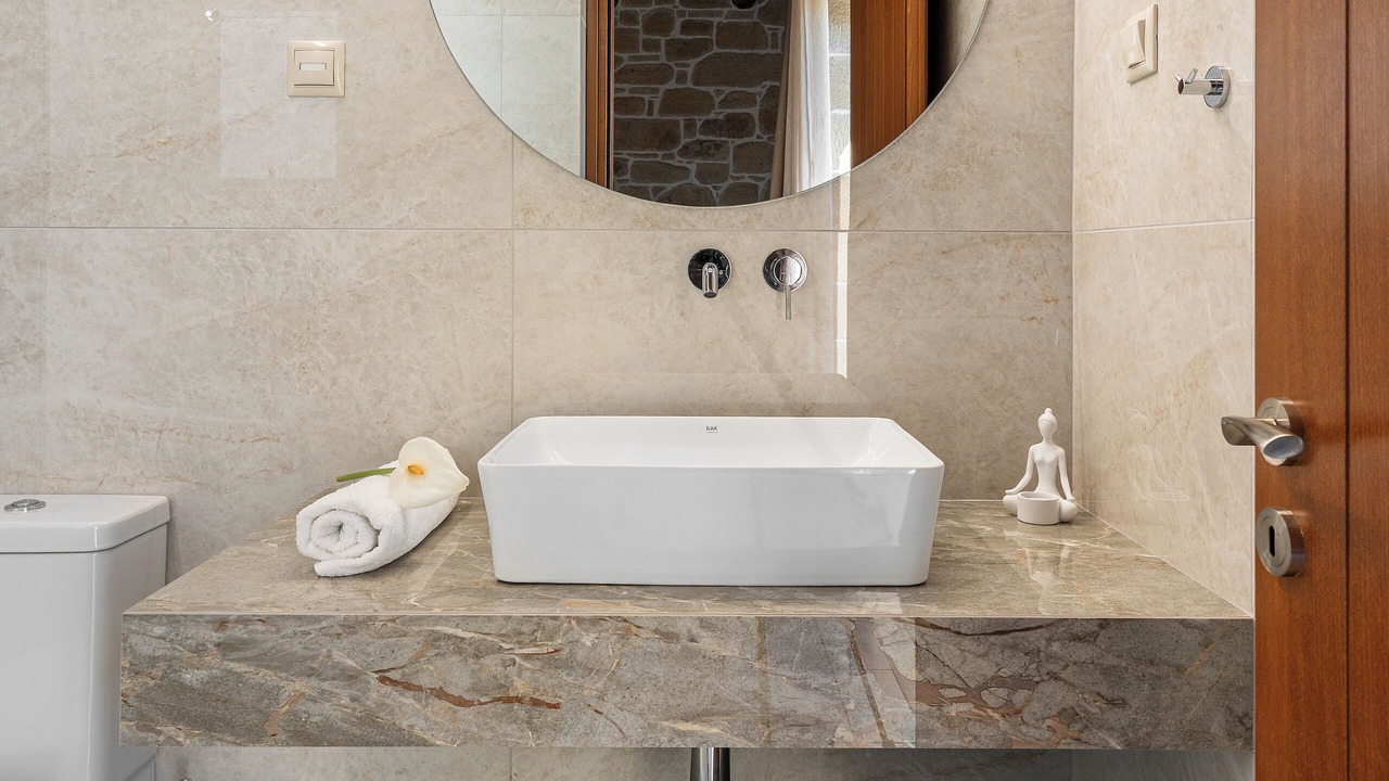 Photo of Bathroom in Nopigia