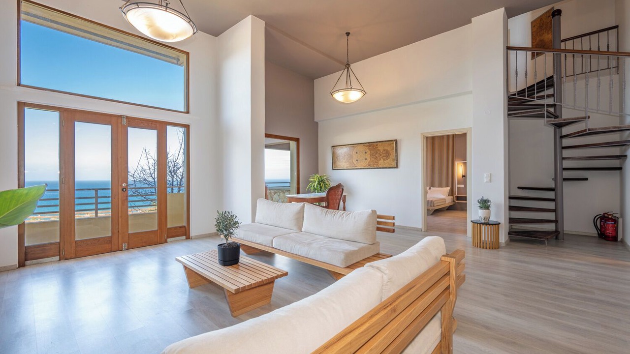 Photo of Livingroom in Kato Stalos