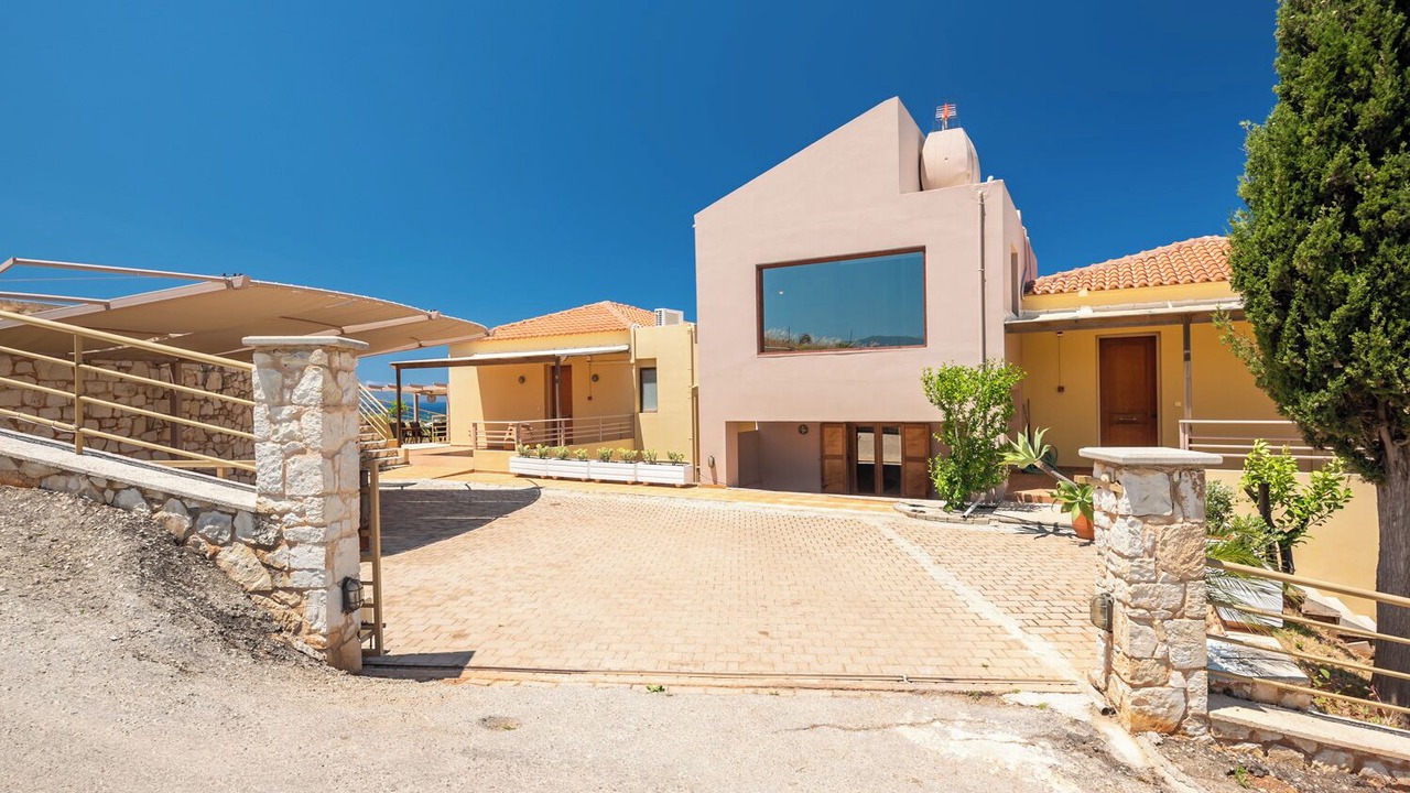 Photo of Outdoor in Kato Stalos