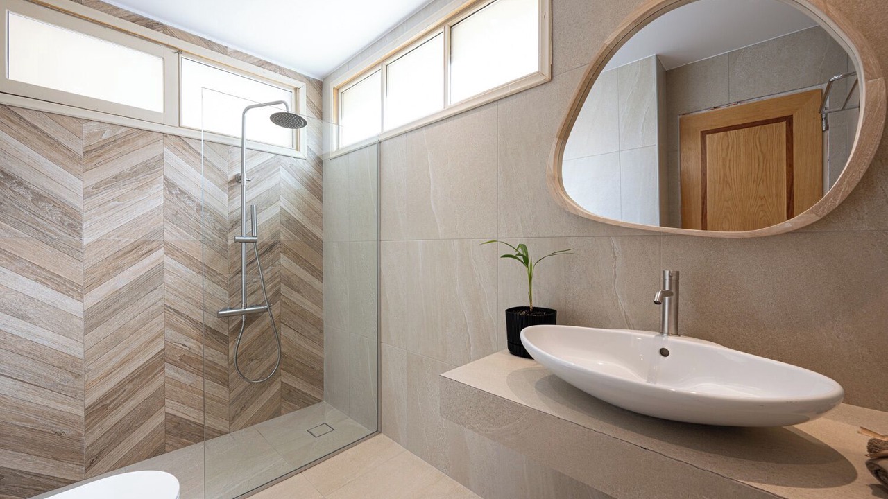 Photo of Bathroom in Kato Stalos
