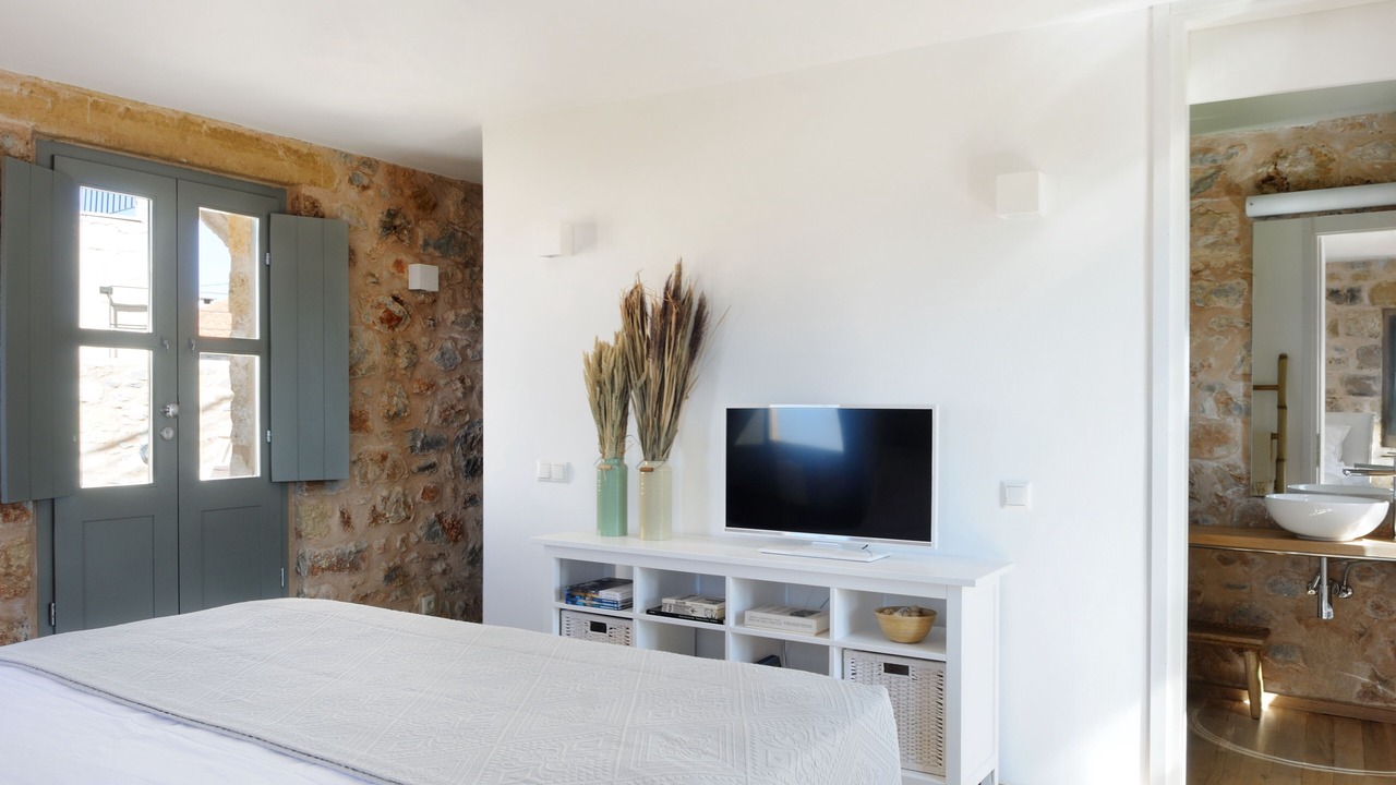 Photo of Bedroom in Lefktron