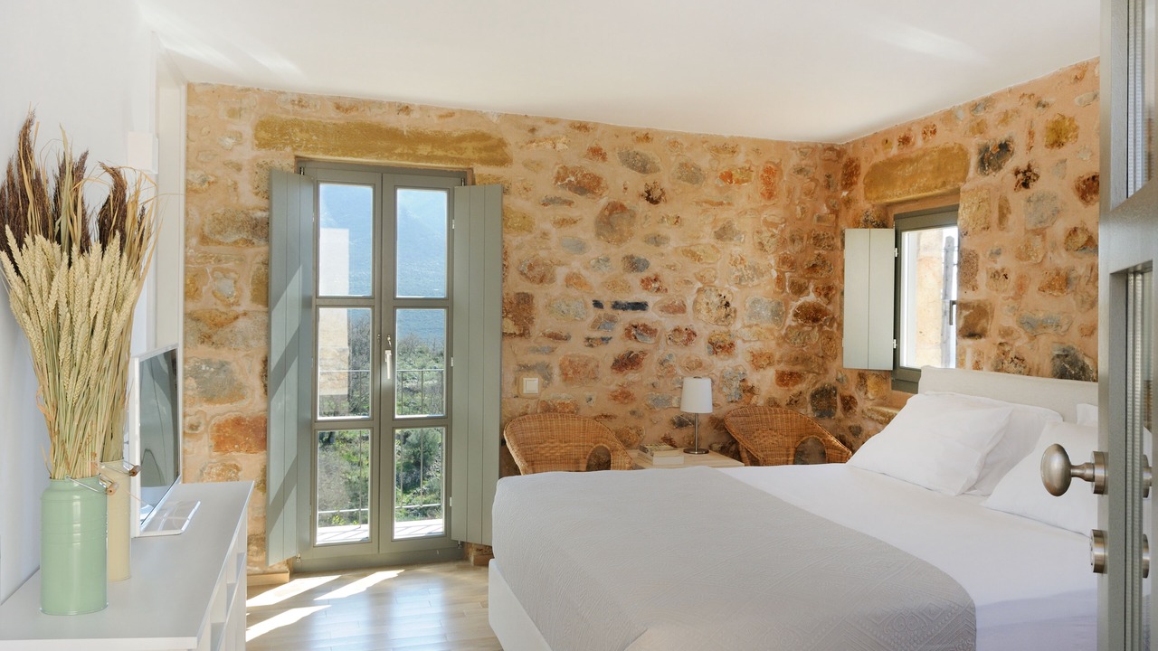 Photo of Bedroom in Lefktron