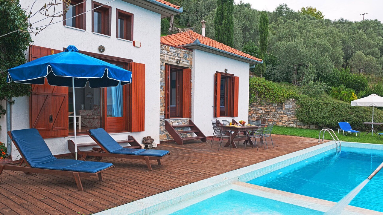 Photo of Outdoor in Pinakates