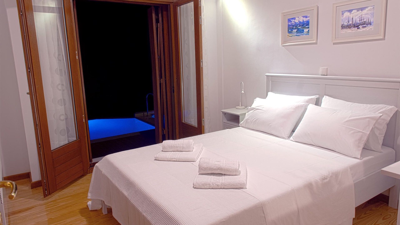 Photo of Bedroom in Pinakates