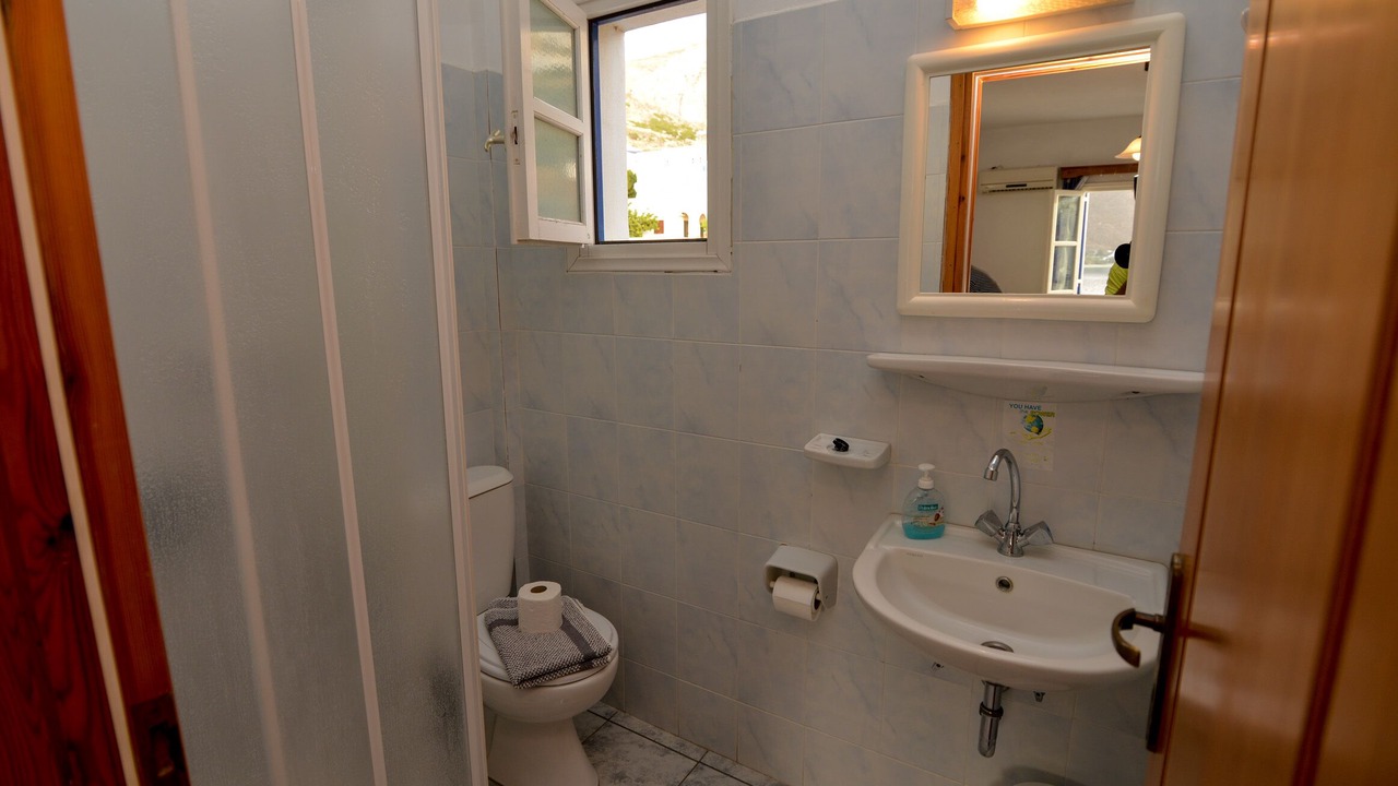 Photo of Bathroom in Aegiali
