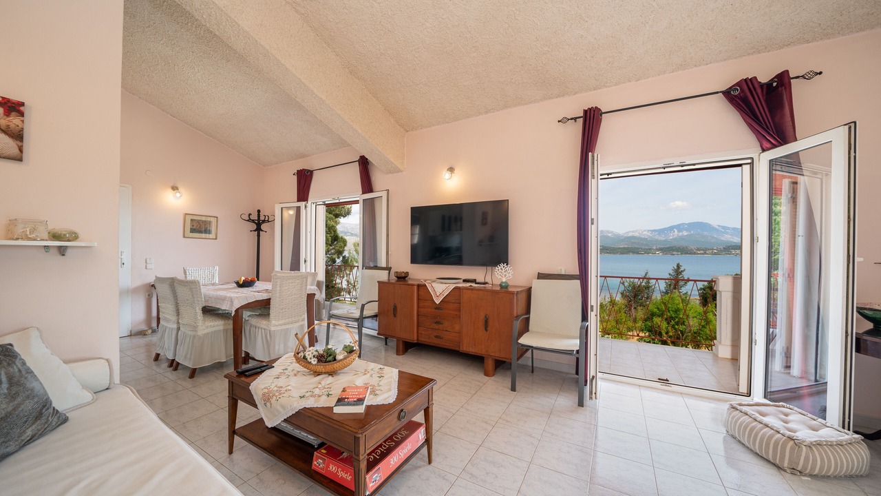 Photo of Bedroom in Paliki