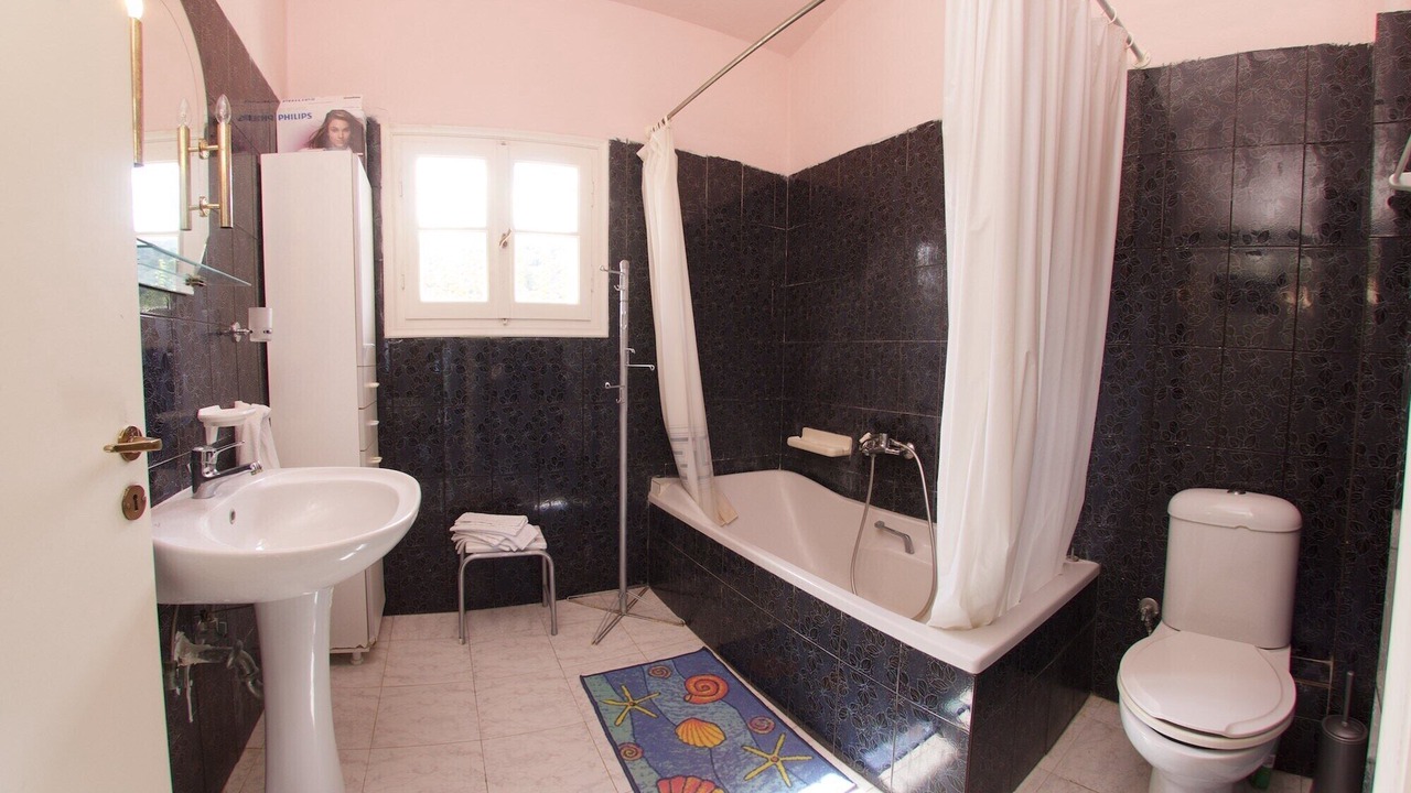 Photo of Bathroom in Paliki