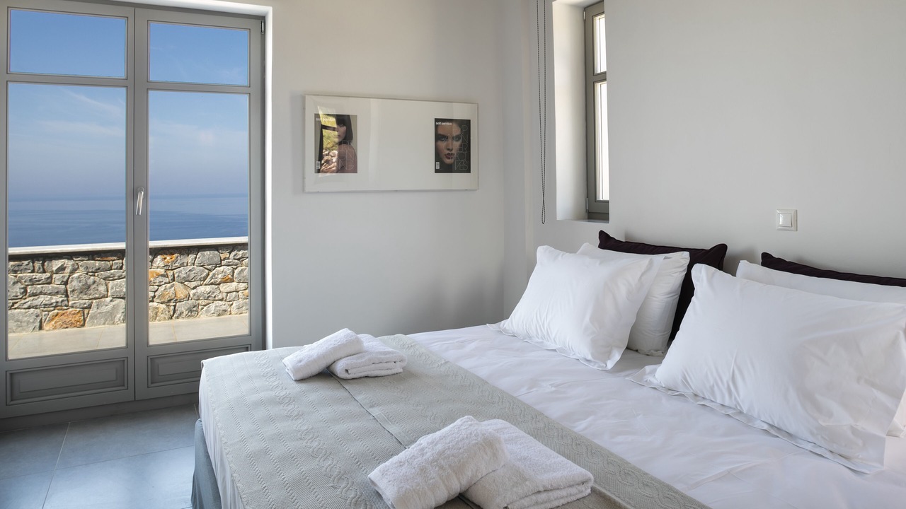 Photo of Bedroom in Lefktron