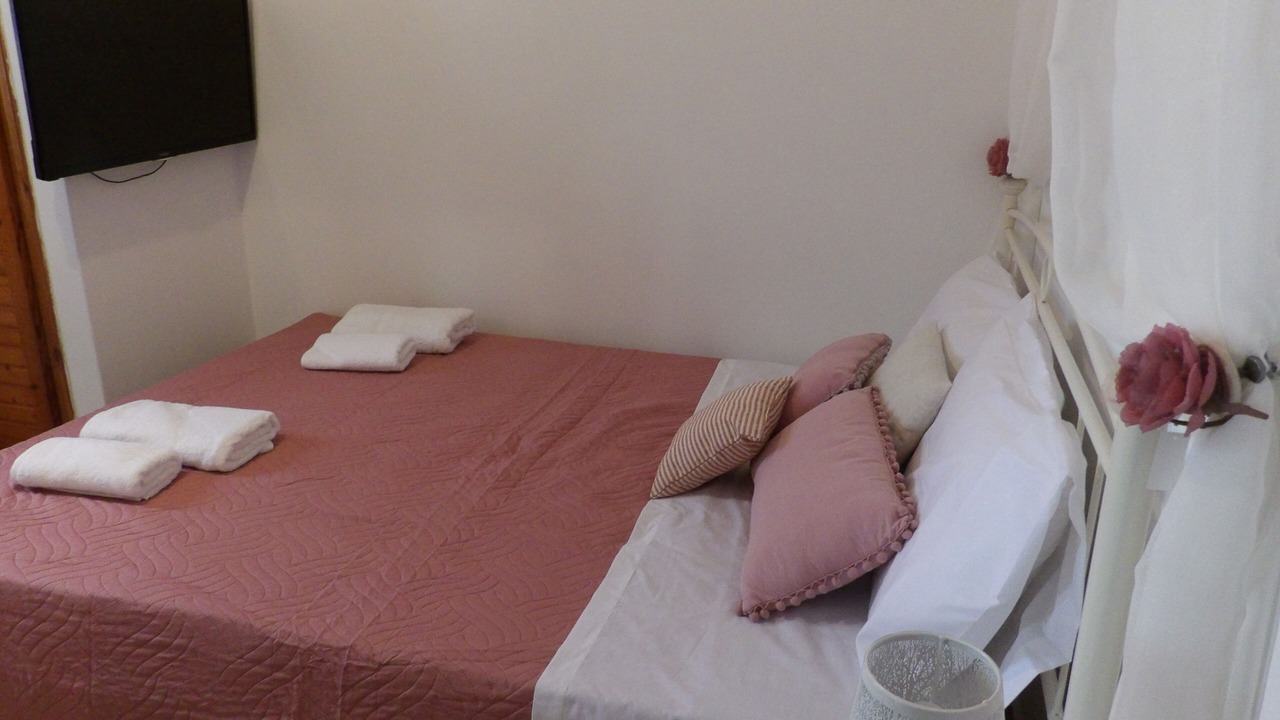 Photo of Bedroom in Analipsi