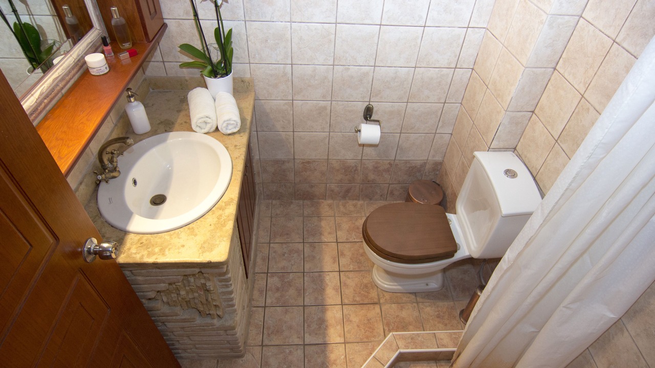 Photo of Bathroom in Neochori