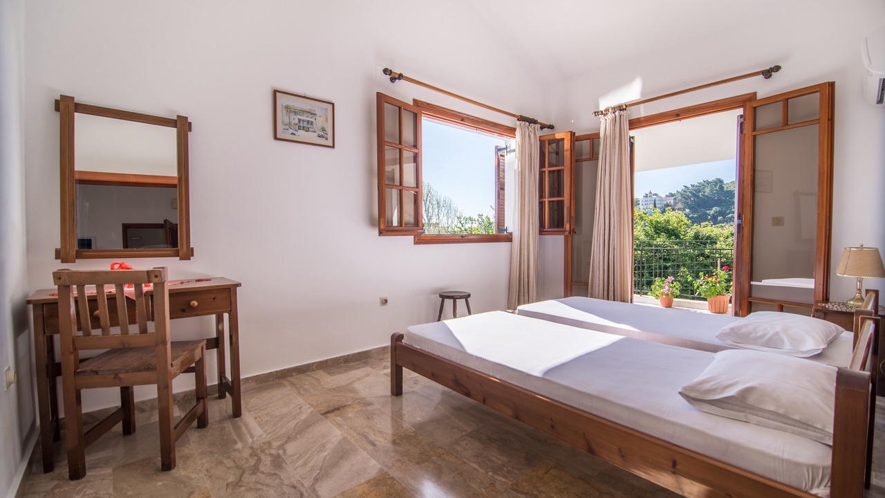 Photo of Bedroom in Poros