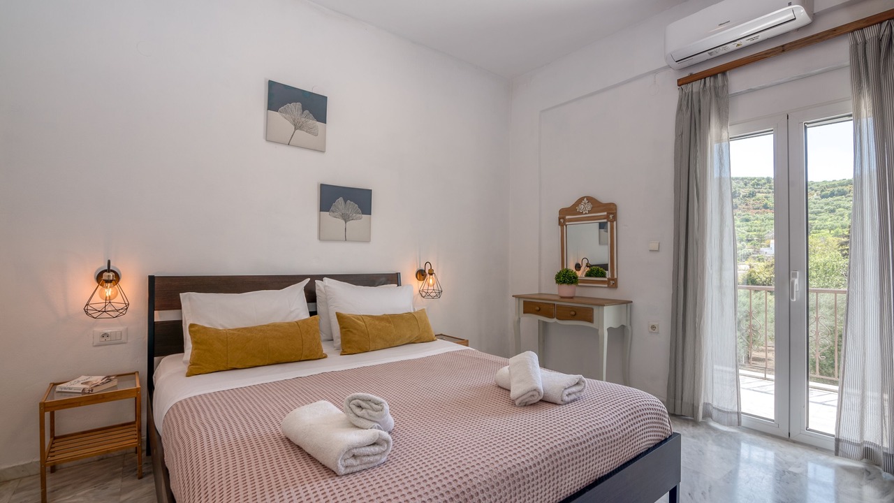 Photo of Bedroom in Kotsiana