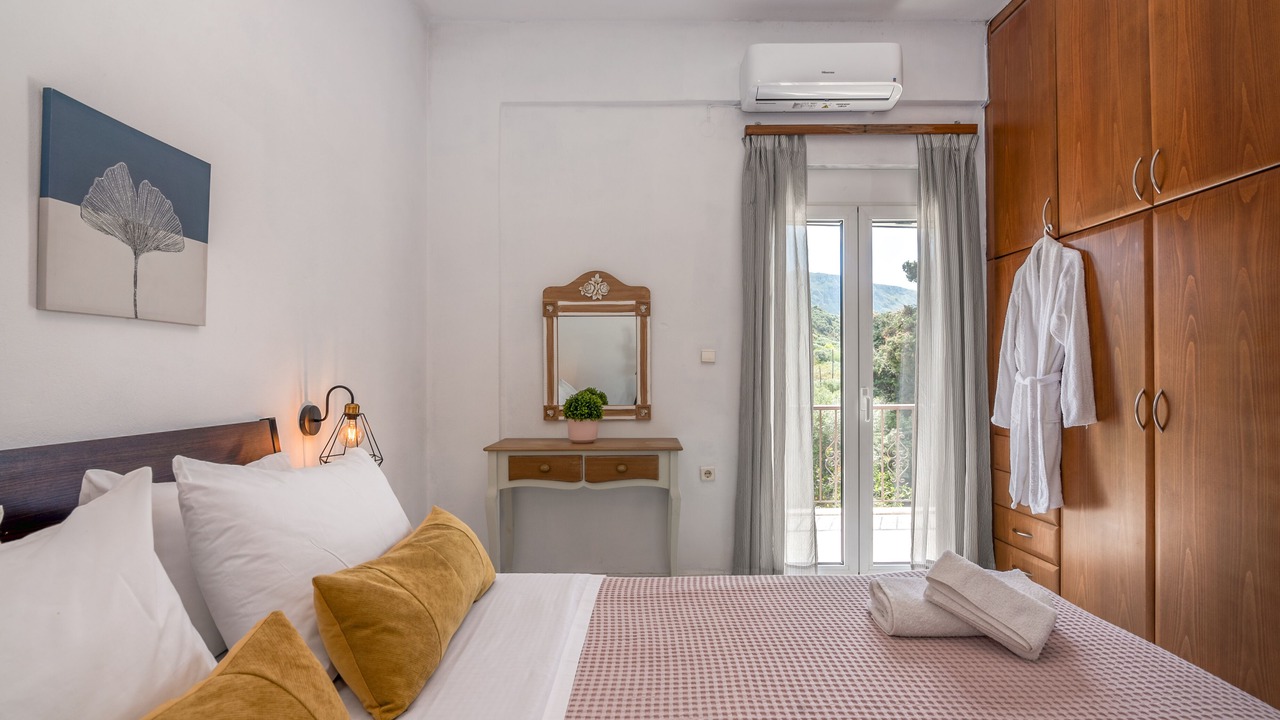 Photo of Bedroom in Kotsiana
