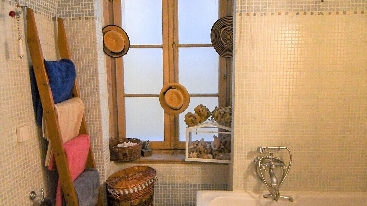 Photo of Bathroom in Ermoupoli