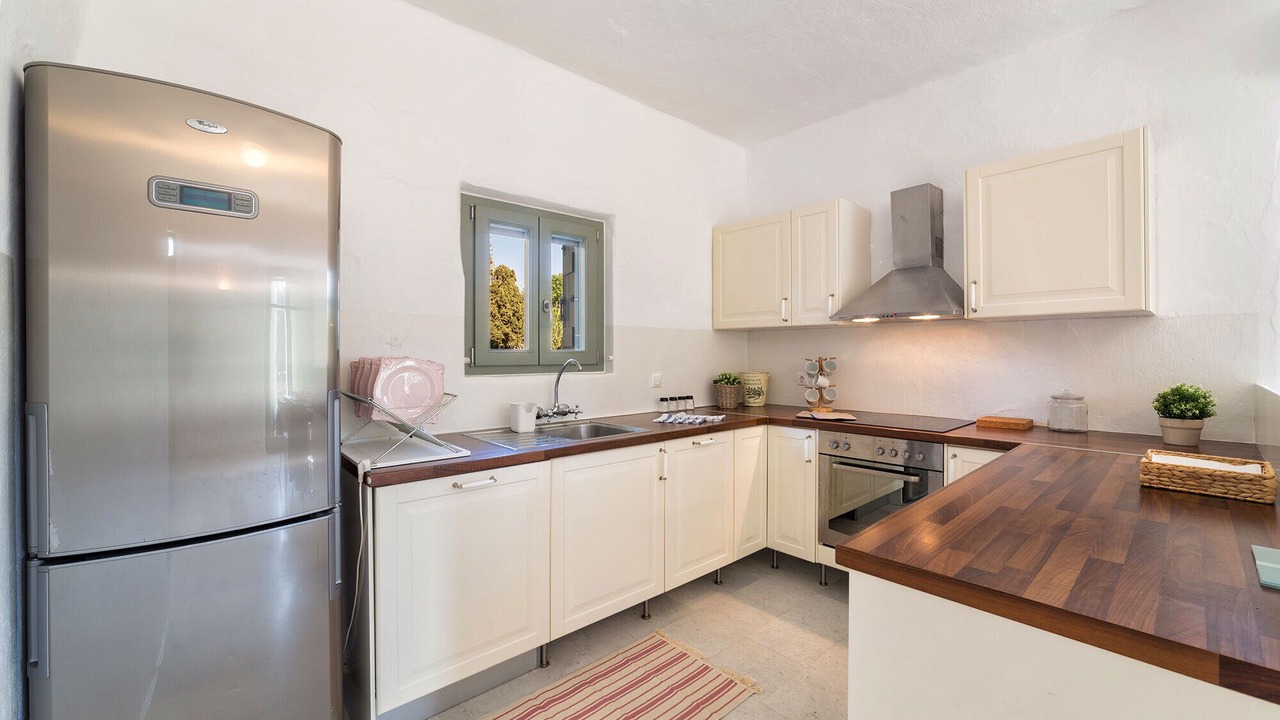 Photo of Kitchen in Drios