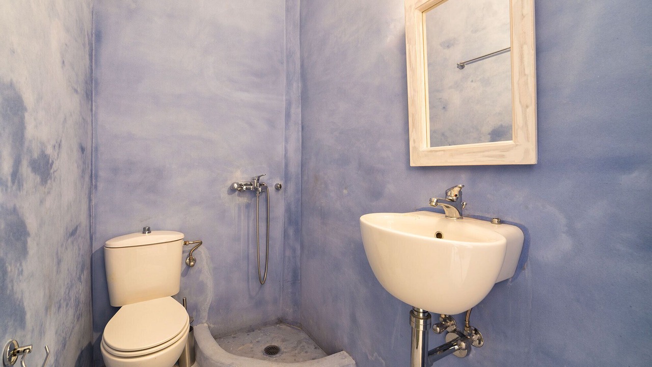 Photo of Bathroom in Drios