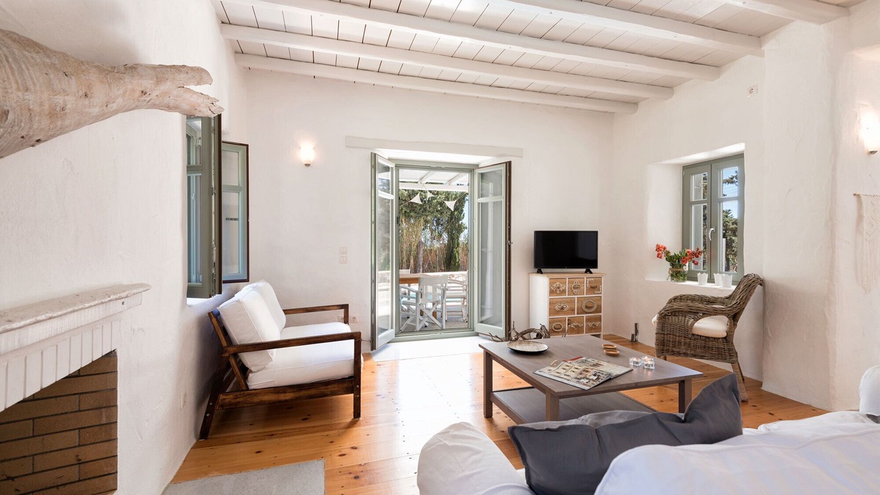 Photo of Livingroom in Drios