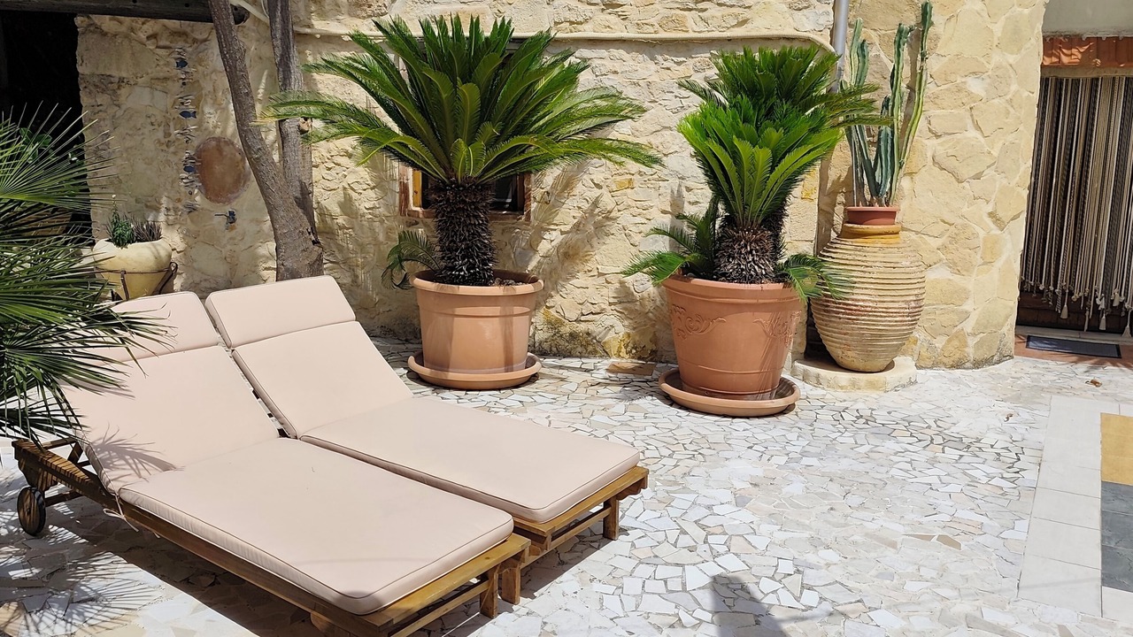 Photo of Patio Balcony in Giannoudion