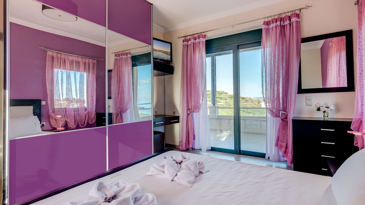 Photo of Bedroom in Almyrida