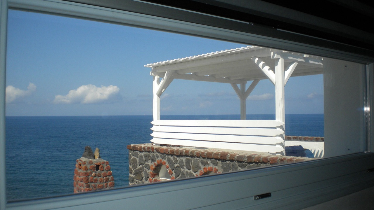 Photo of Bedroom in Imerovigli