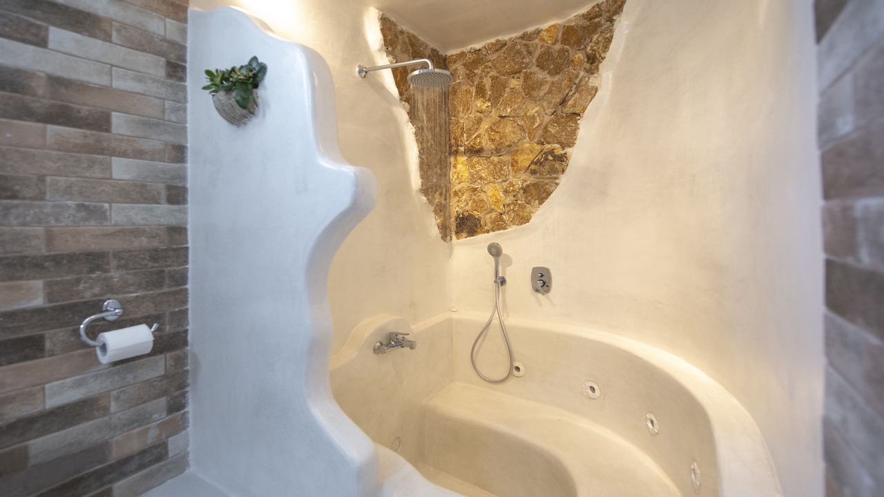 Photo of Bathroom in Imerovigli
