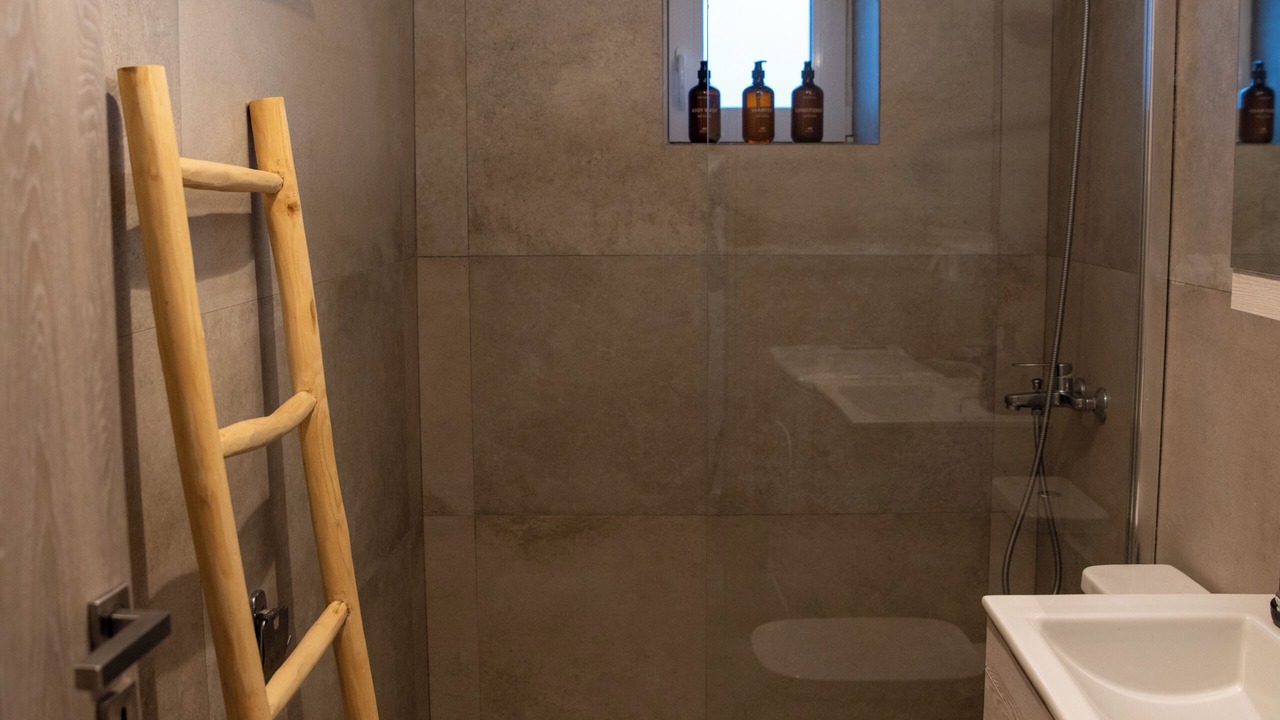 Photo of Bathroom in Loutraki