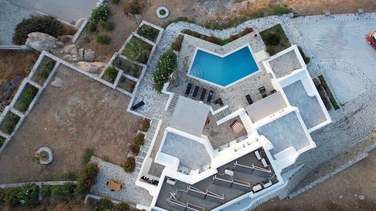 Photo of Outdoor in Maragas