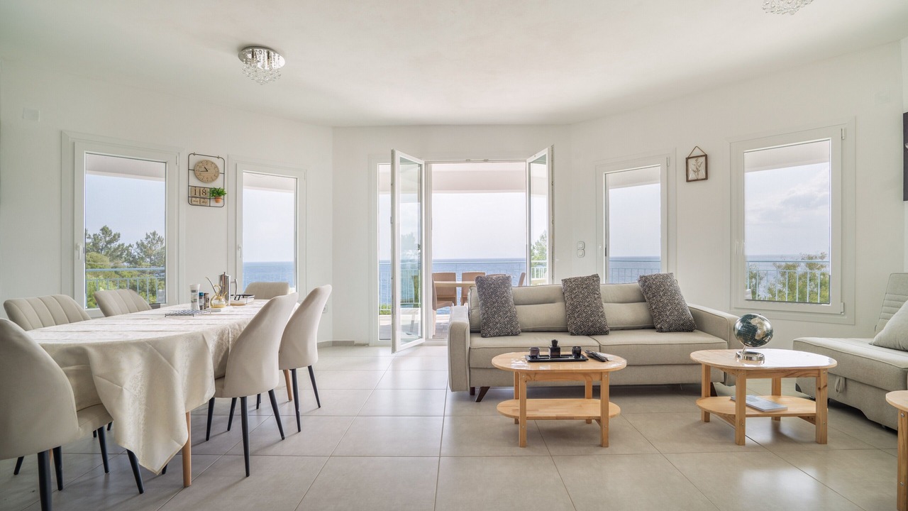 Photo of Livingroom in Eleios-Pronnoi