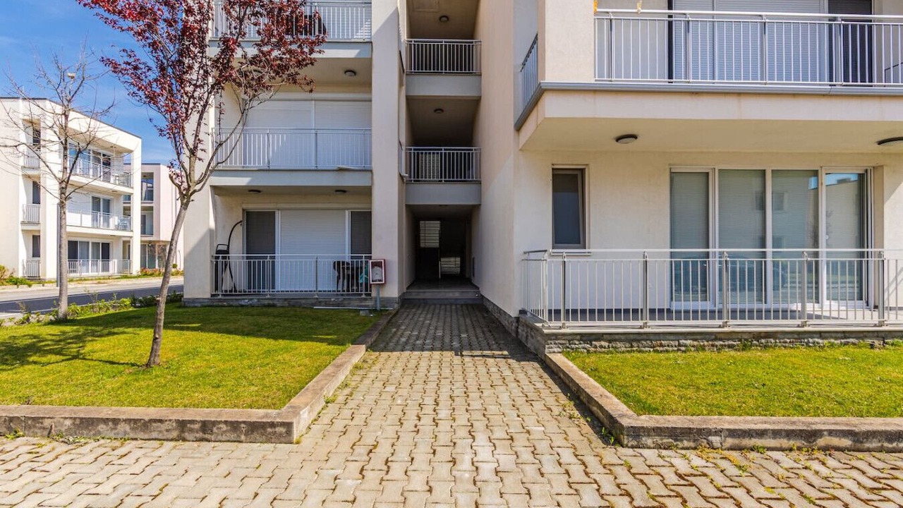 Photo of Outdoor in Sakës