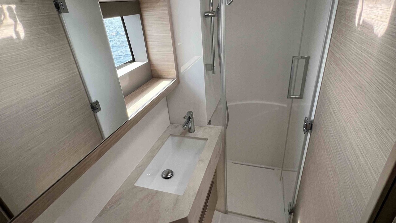 Photo of Bathroom in Alimos