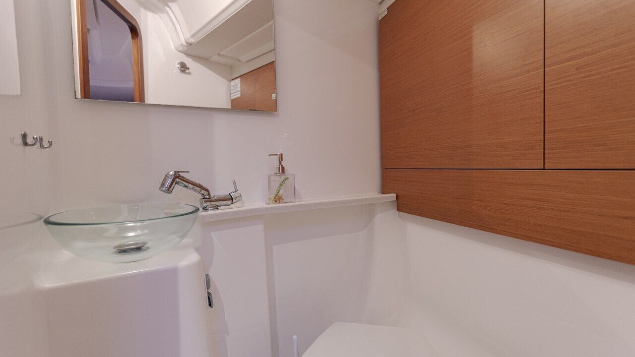 Photo of Bathroom in Mytikas
