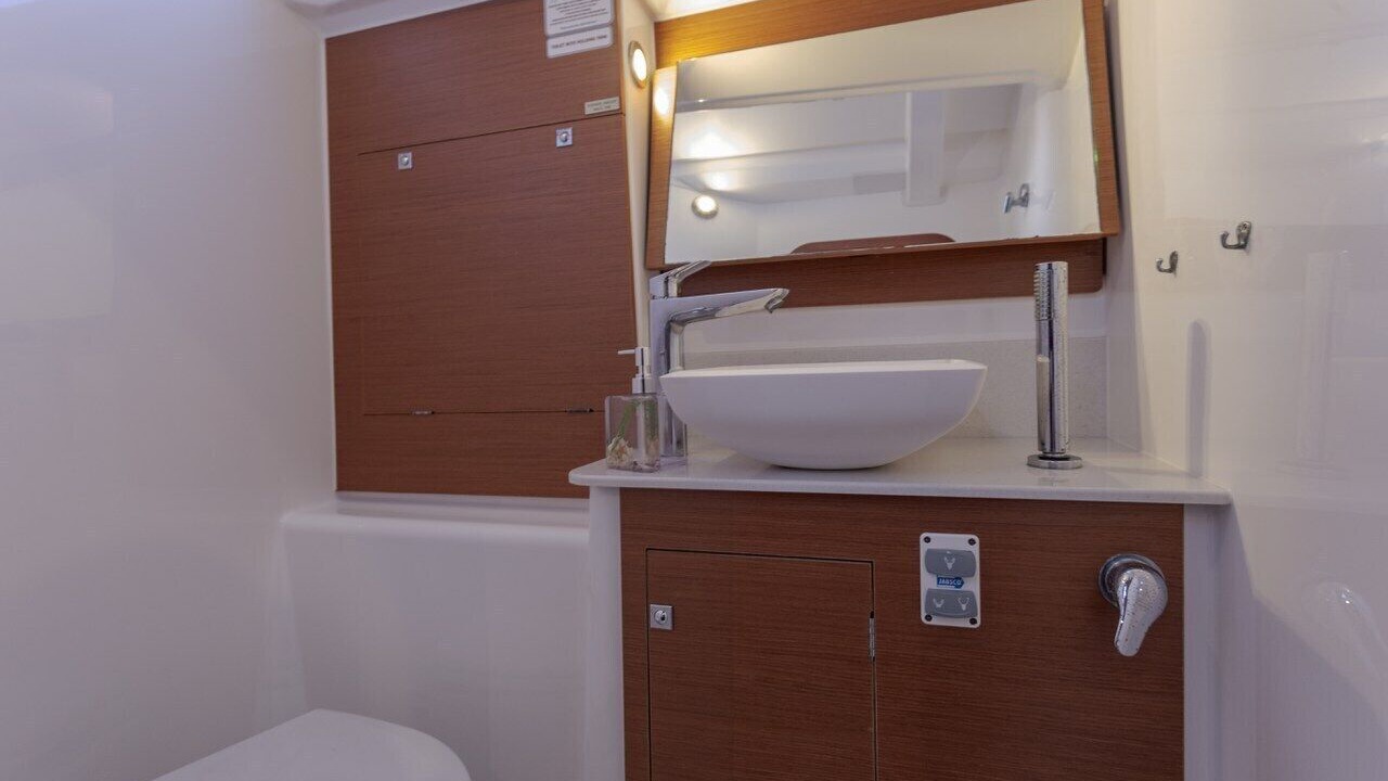 Photo of Bathroom in Mytikas