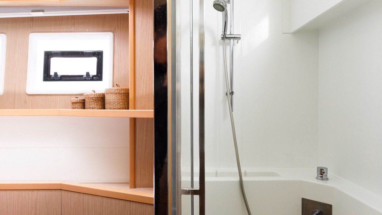 Photo of Bathroom in Lavrio