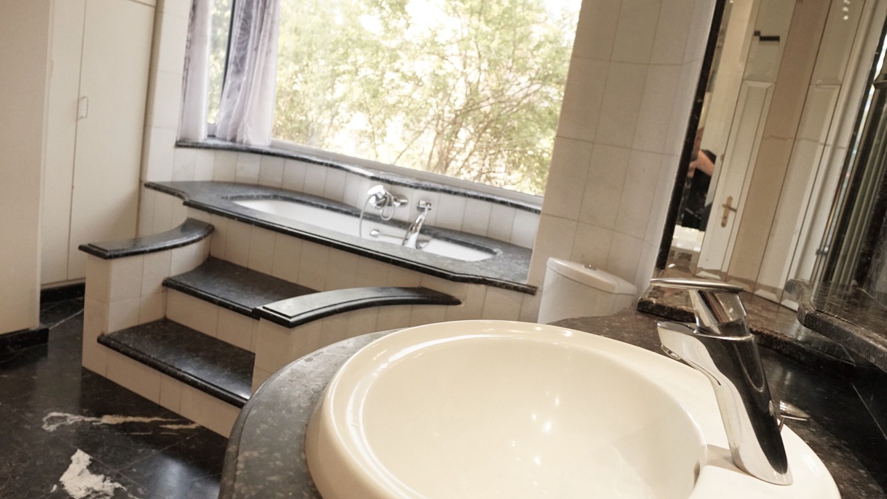 Photo of Bathroom in Saronikos