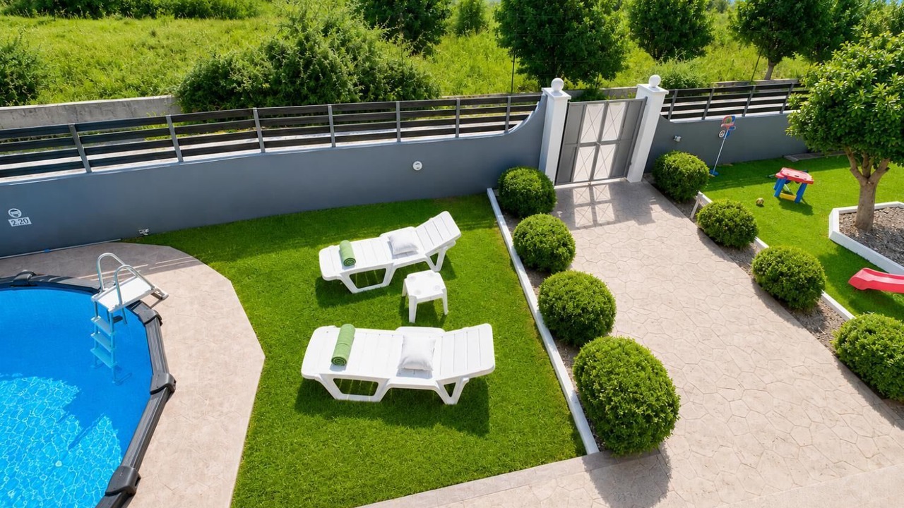 Photo of Outdoor in Petaloudes