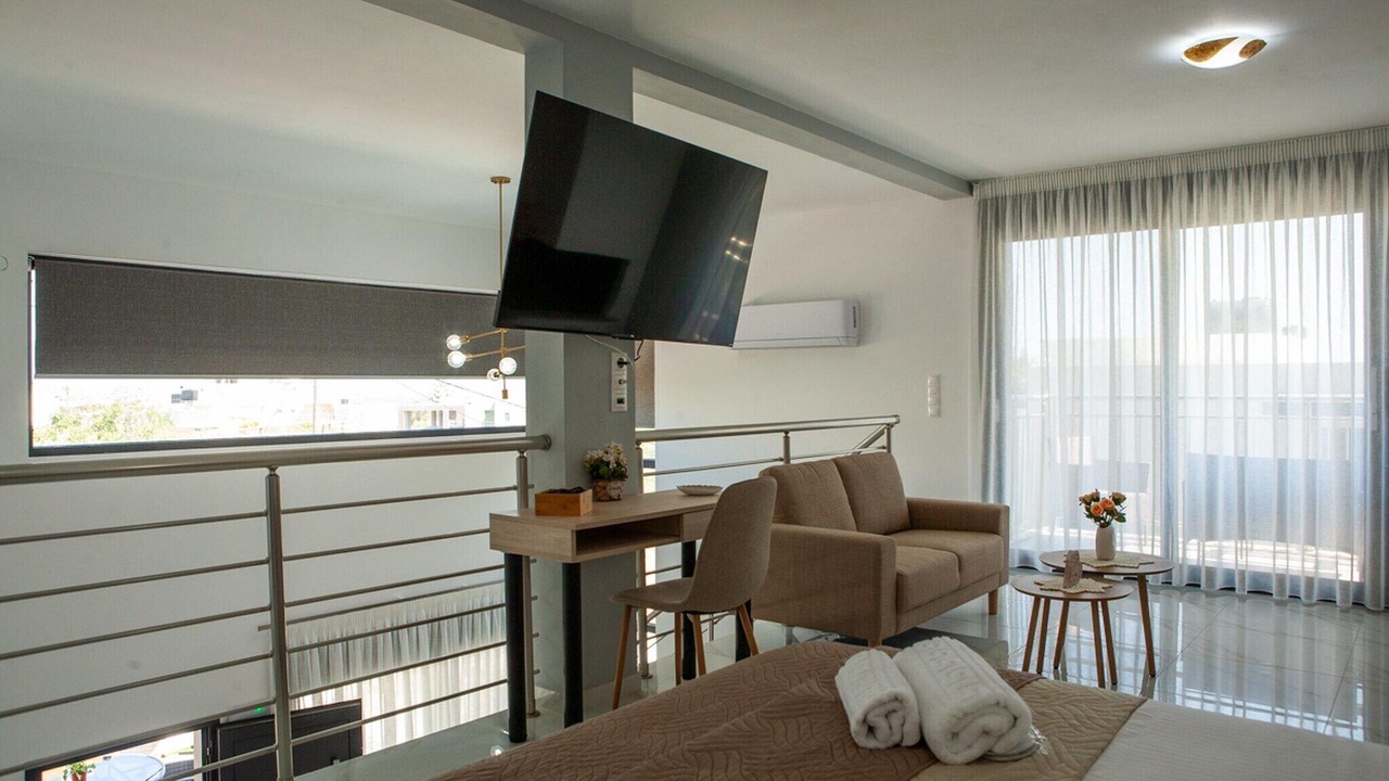 Photo of Livingroom in Gouvai