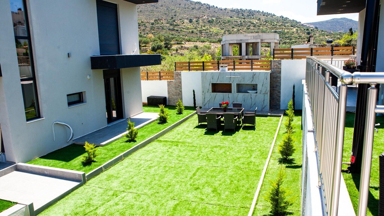 Photo of Outdoor in Gouvai