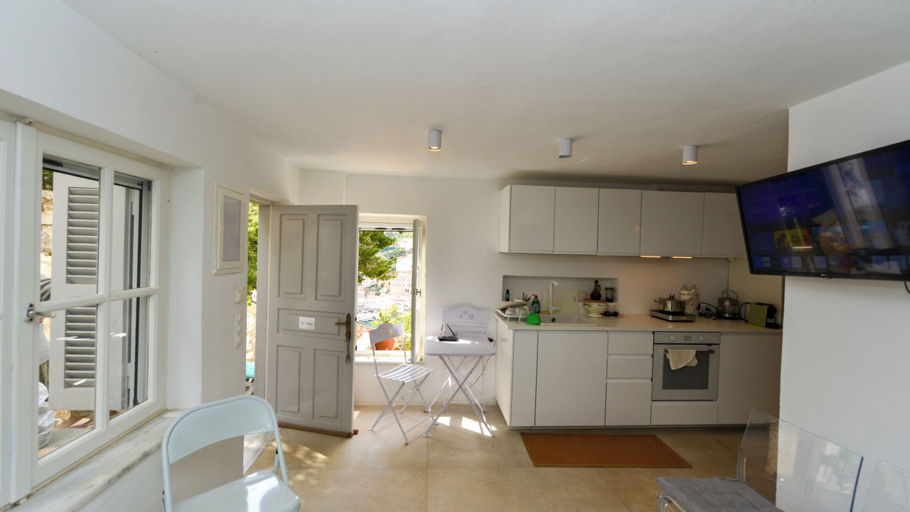 Photo of Kitchen in Hydra