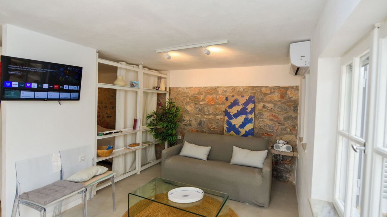 Photo of Livingroom in Hydra