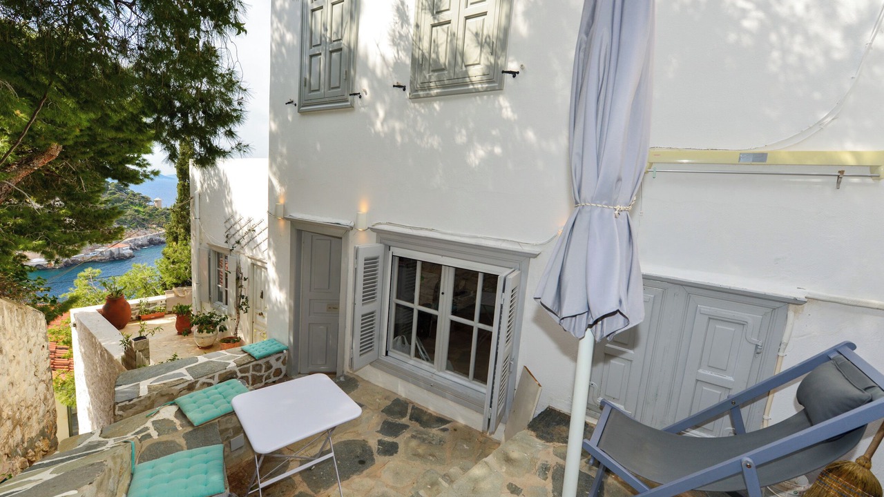 Photo of Patio Balcony in Hydra