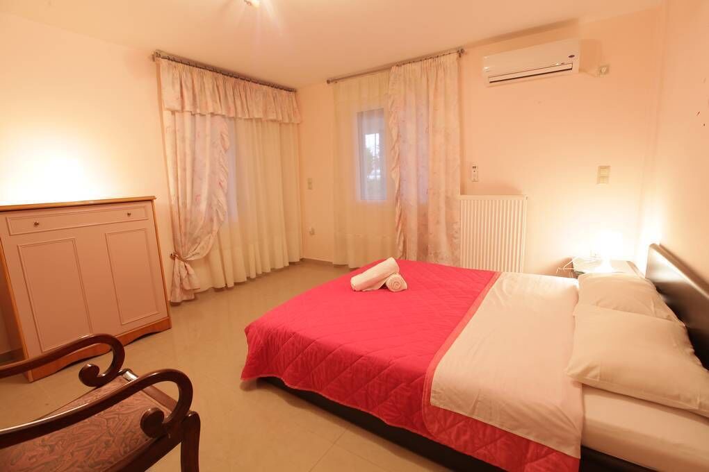 Photo of Bedroom in Aliverion
