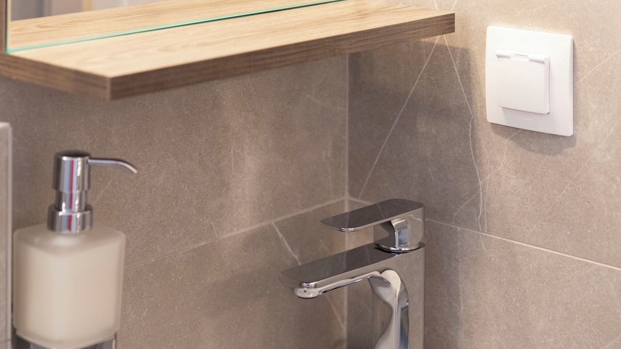 Photo of Bathroom in Moschato-Tavros