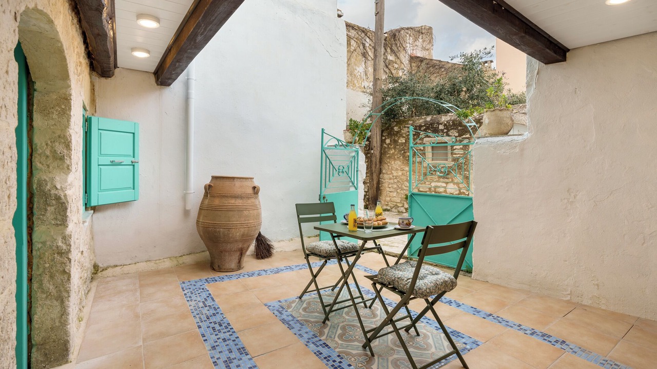 Photo of Outdoor in Roustika