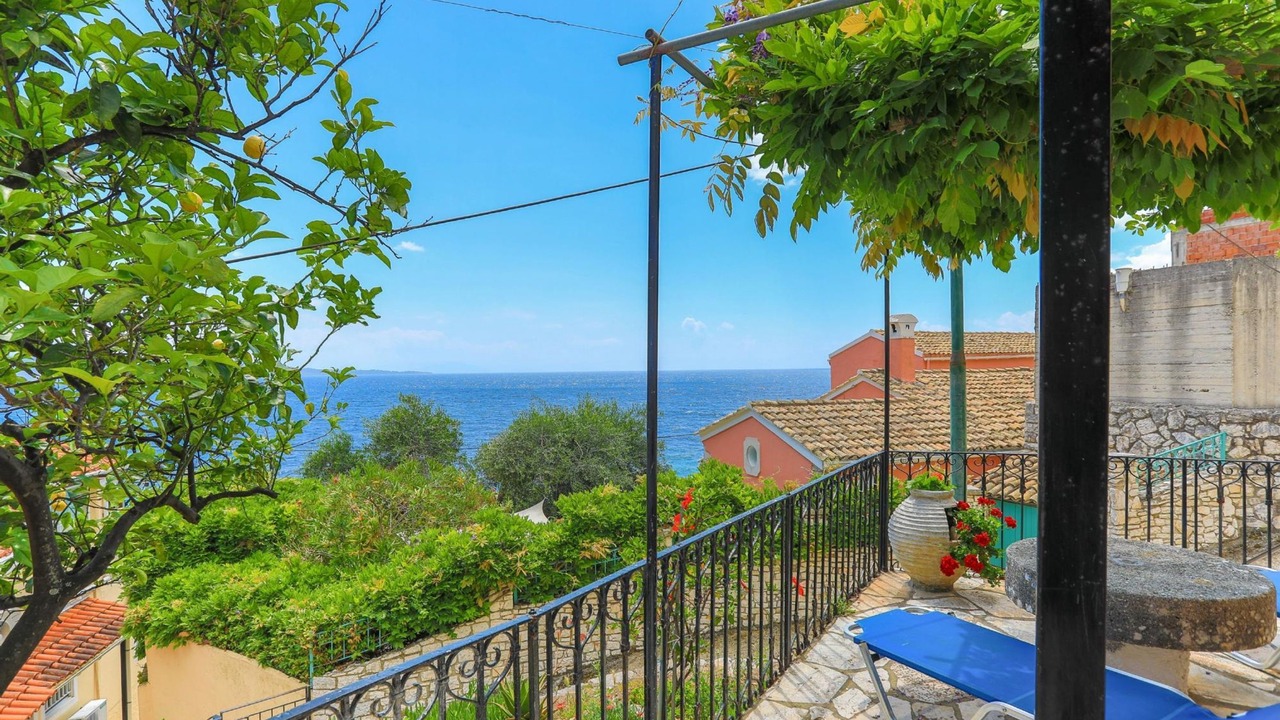 Photo of Patio Balcony in Katavolos