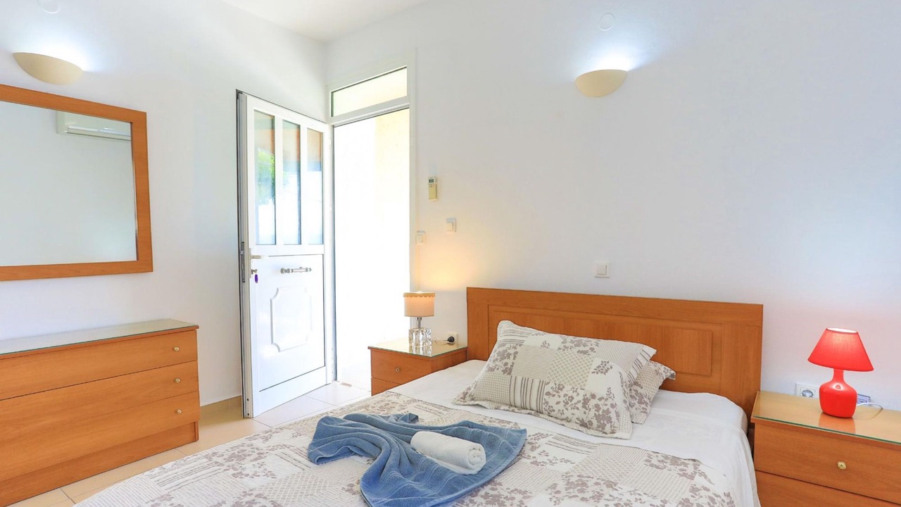 Photo of Bedroom in Katavolos
