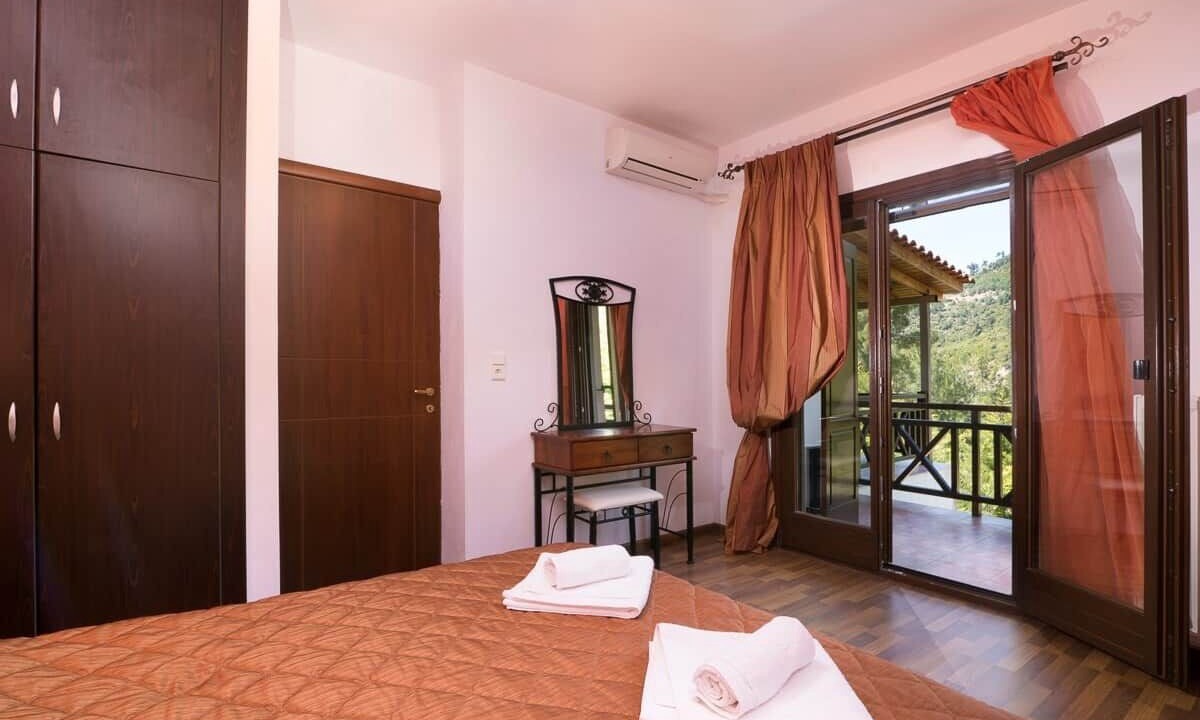 Photo of Bedroom in Megalos Prinos