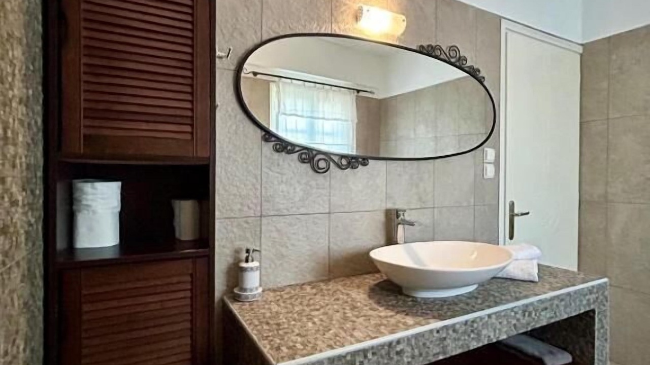 Photo of Bathroom in Aegiali